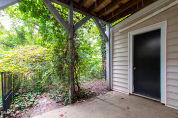 141 Riverwalk Cir, Cary, NC 27511