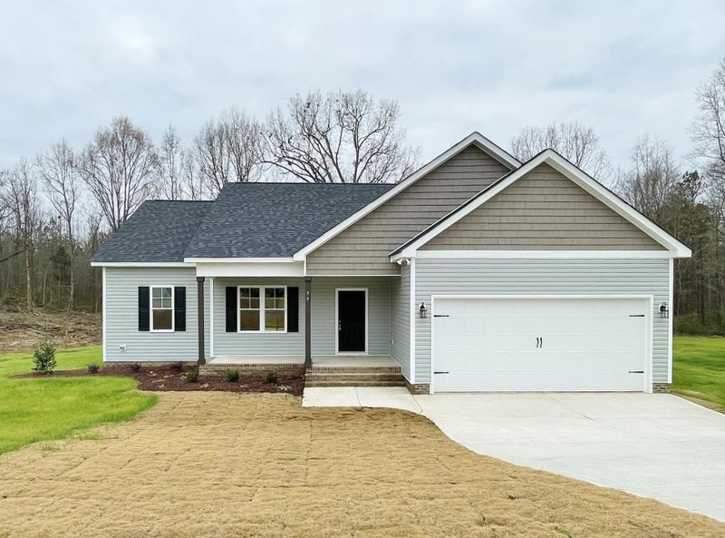 141 Saddlewood Ln, Zebulon, NC 27597