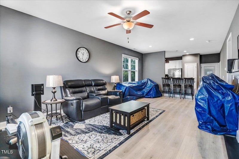 141 Sturgeon St, Smithfield, NC 27577