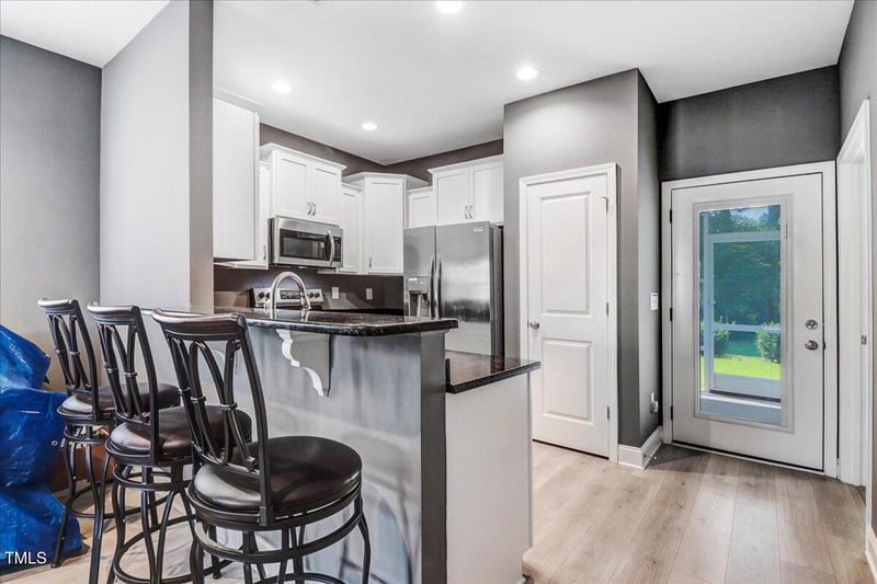 141 Sturgeon St, Smithfield, NC 27577