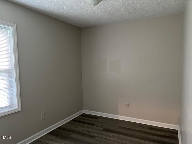141 Tap Ln, Four Oaks, NC 27524