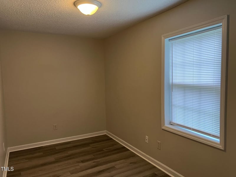 141 Tap Ln, Four Oaks, NC 27524