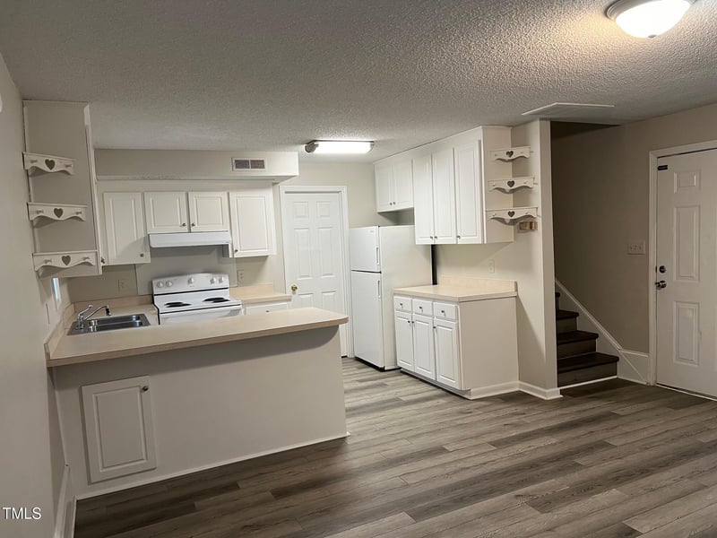 141 Tap Ln, Four Oaks, NC 27524