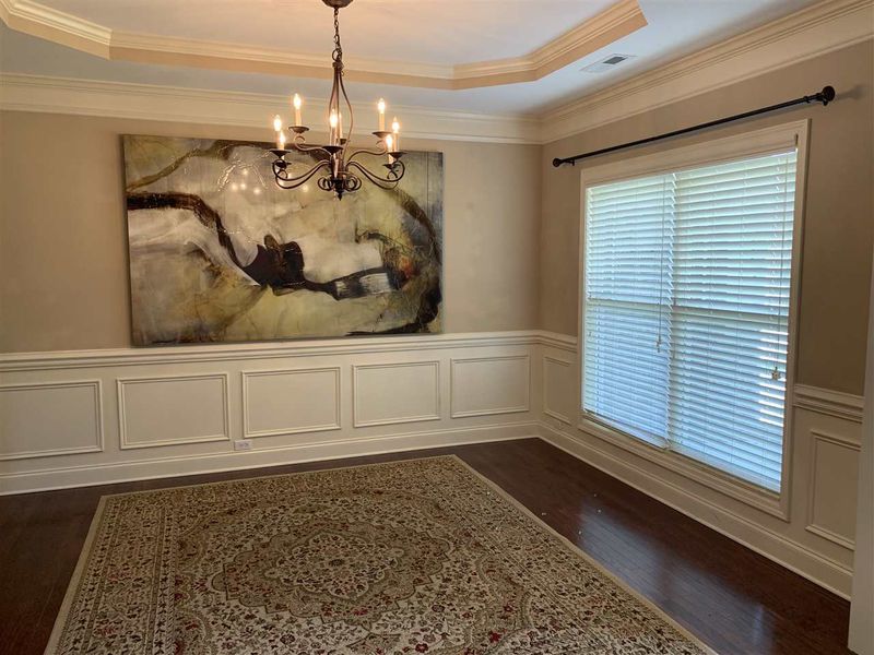 141 Windrush Ln, Durham, NC 27703