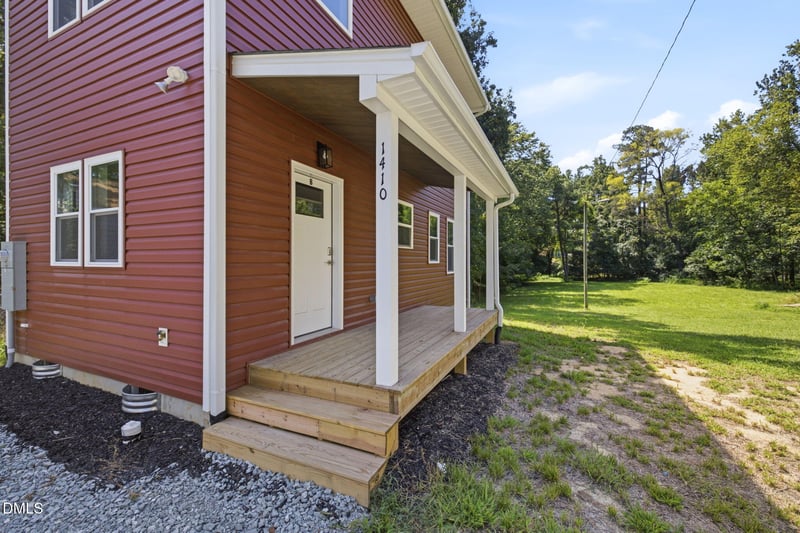 1410 B Maplewood Dr, Durham, NC 27704