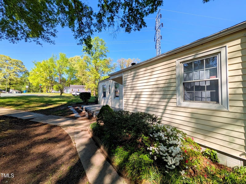 1410 Braxton St, Durham, NC 27701
