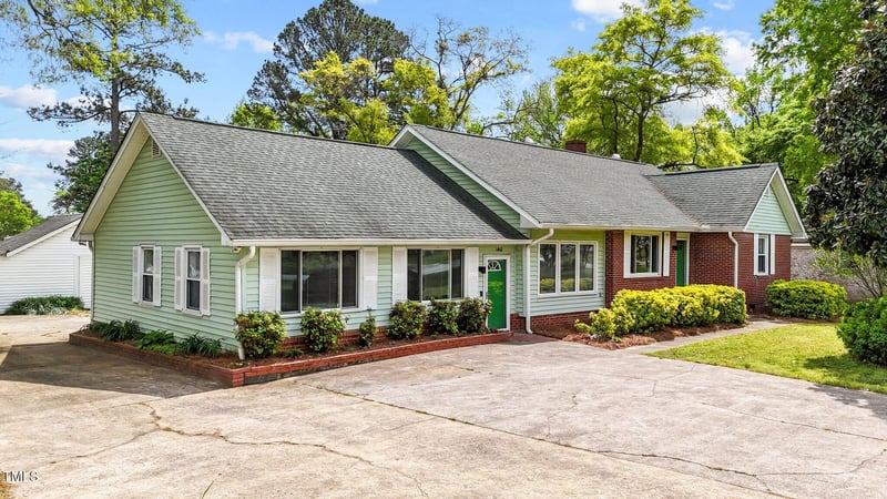 1410 Cross Link Rd, Raleigh, NC 27610