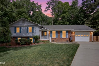 1410 Dunbar Ct, Cary, NC 27511