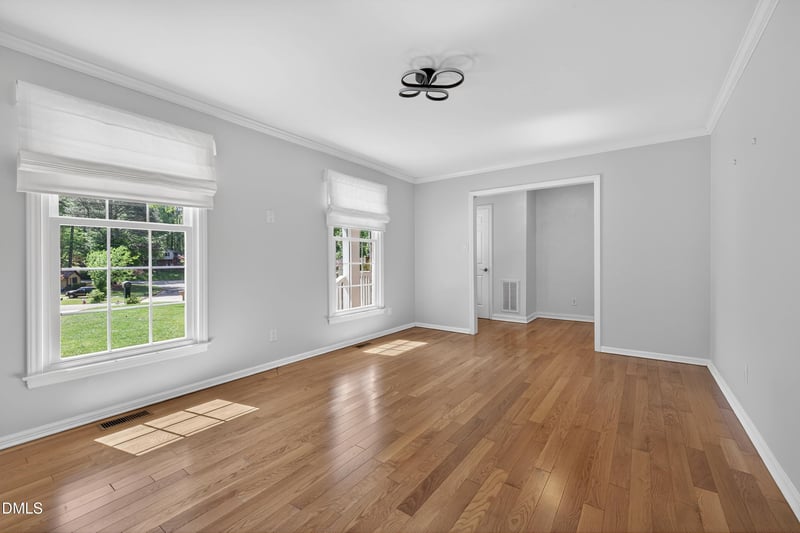 1410 Dunbar Ct, Cary, NC 27511