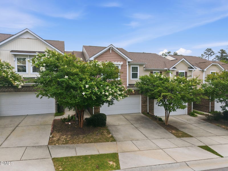1410 Glenwater Dr, Cary, NC 27519