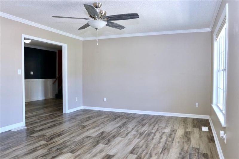 1410 Rolling Meadow Ct, Burlington, NC 27217