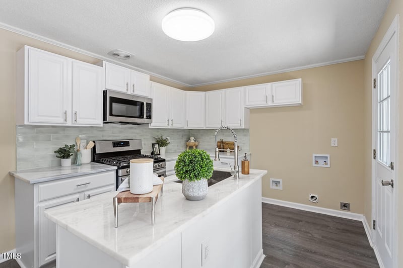 1410 Valley Rd, Garner, NC 27529