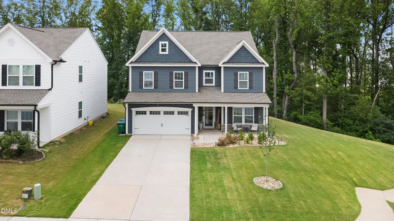 1411 Arena Ln, Fuquay Varina, NC 27526