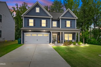 1411 Arena Ln, Fuquay Varina, NC 27526