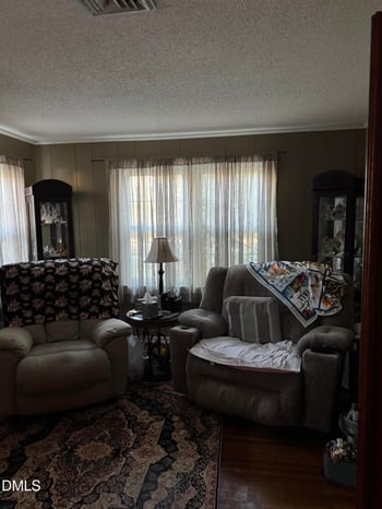 1411 Deep River Rd, Sanford, NC 27330