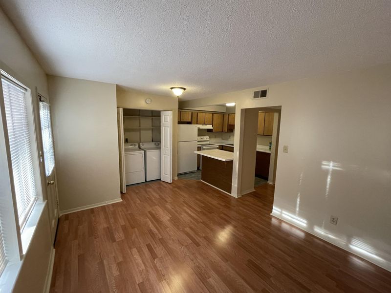 1411 Foxwood Dr, Garner, NC 27529