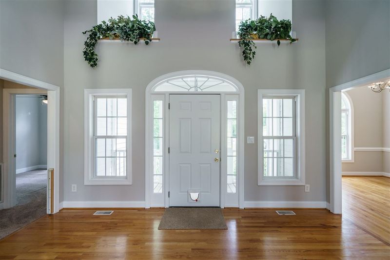 1411 G W Ct, Raleigh, NC 27603