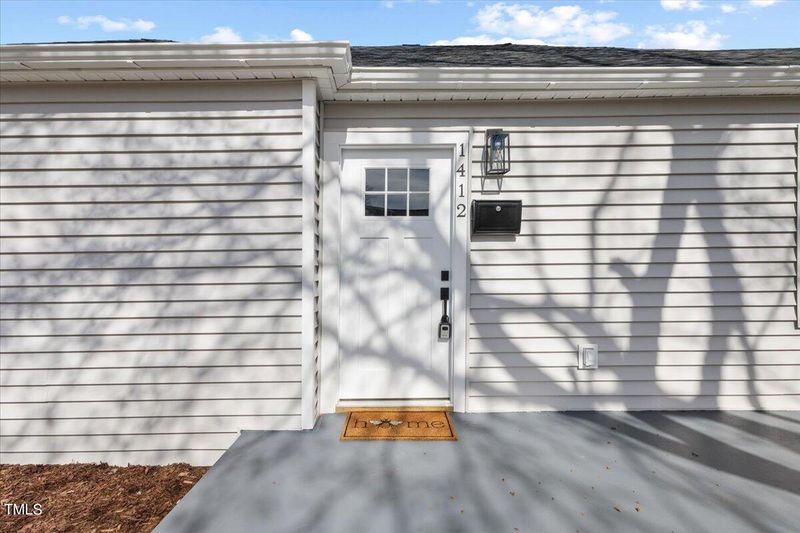 1412 Ashe St, Burlington, NC 27217