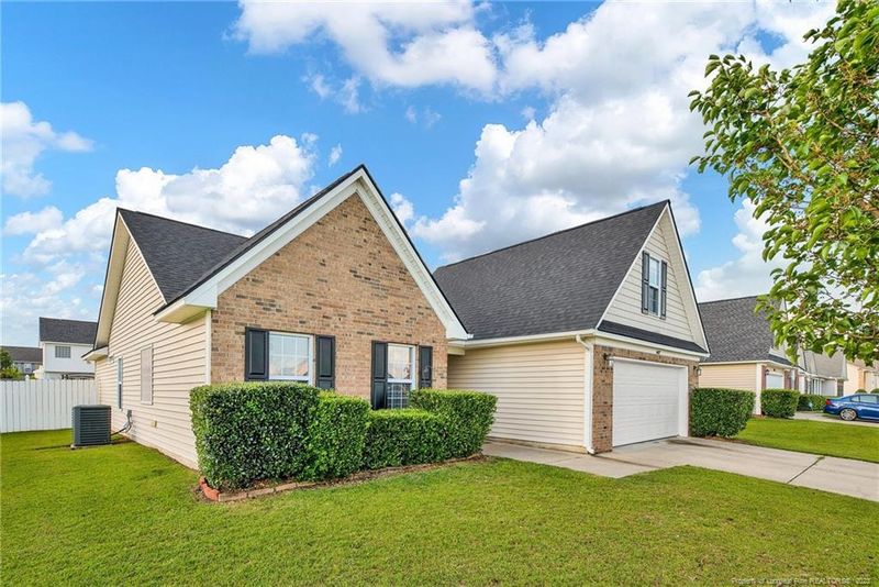 1412 Kershaw Loop, Fayetteville, NC 28314