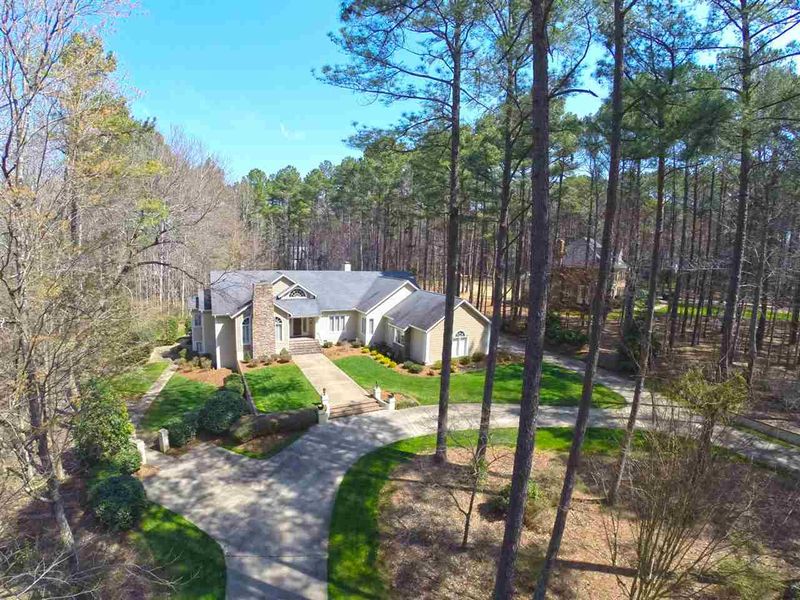 1412 Loniker Dr, Raleigh, NC 27615