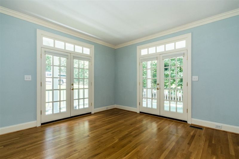 1412 Lutz Ave, Raleigh, NC 27607