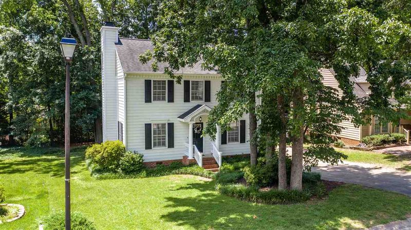 1412 Morningsdale Dr, Raleigh, NC 27609