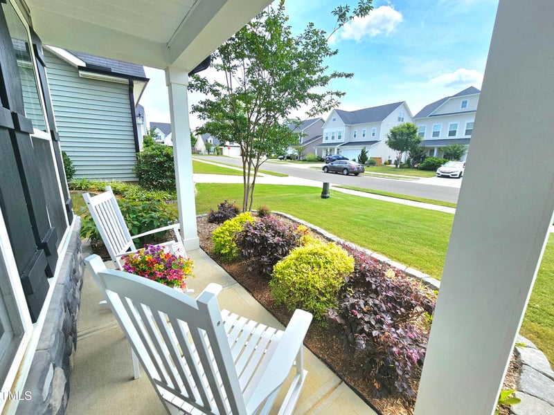 1412 Queen Trigger Dr, Fuquay Varina, NC 27526
