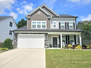 1412 Queen Trigger Dr, Fuquay Varina, NC 27526