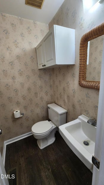 1412 Rock Dr, Raleigh, NC 27610