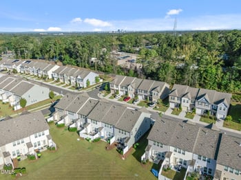 1412 Scholar Dr, Durham, NC 27703