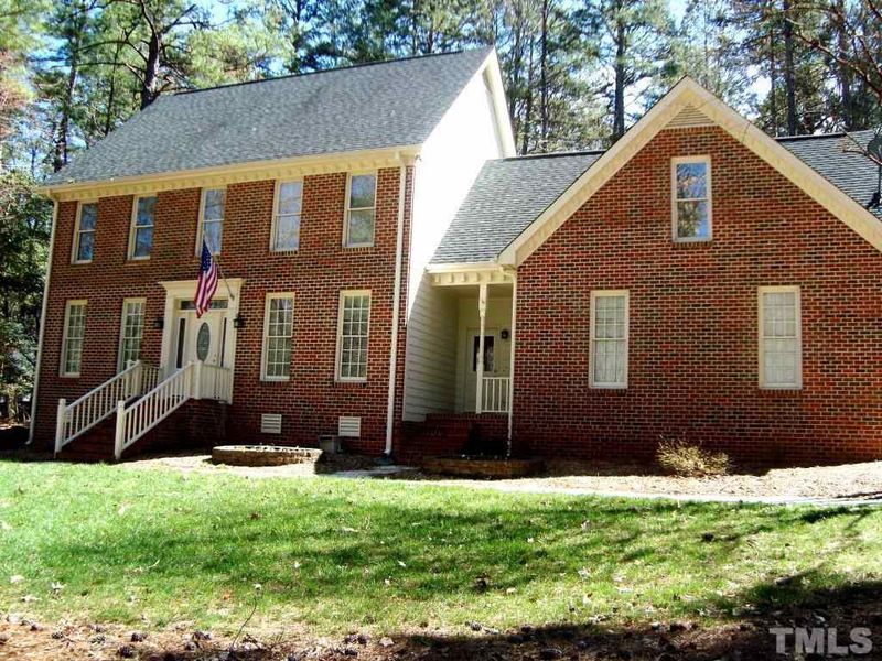 1412 Shadowview Ct, Raleigh, NC 27614