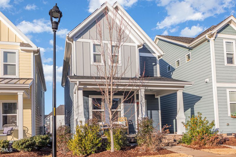 1413 Big Falls Dr, Wendell, NC 27591