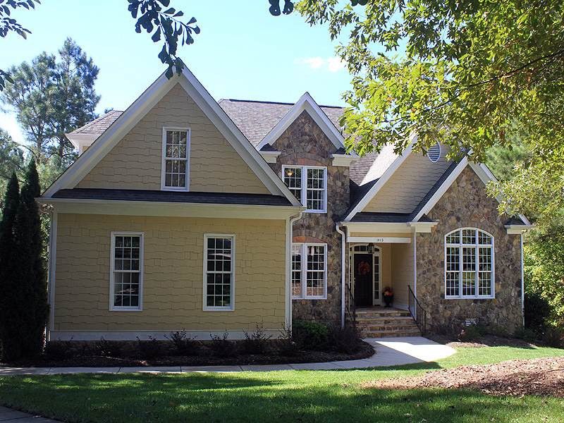 1413 Bridle Glen Ct, Wake Forest, NC 27587