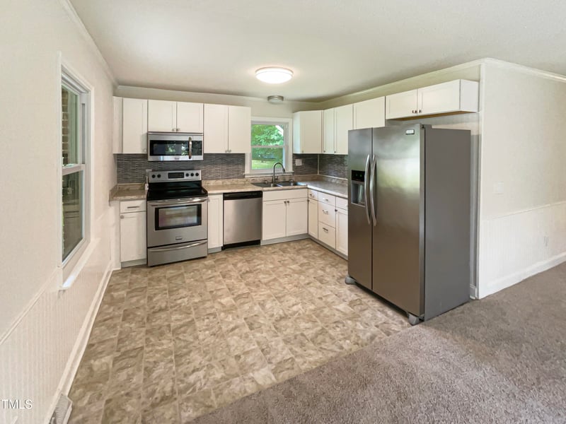 1413 Chamblee Rd, Zebulon, NC 27597
