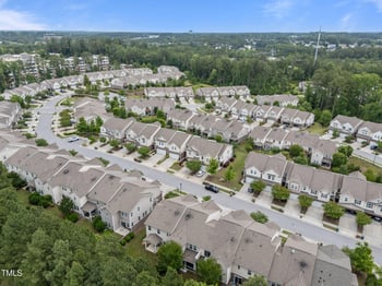 1413 Glenwater Dr, Cary, NC 27519
