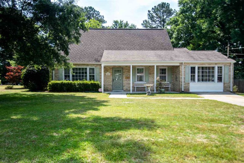 1413 Kennon Rd, Garner, NC 27529