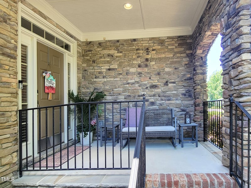 1413 Lily Creek Dr, Cary, NC 27518