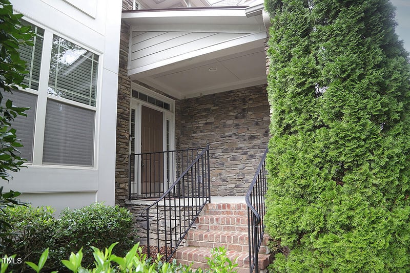 1413 Lily Creek Dr, Cary, NC 27518