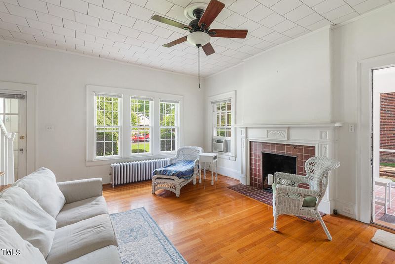 1413 N Mangum St, Durham, NC 27701