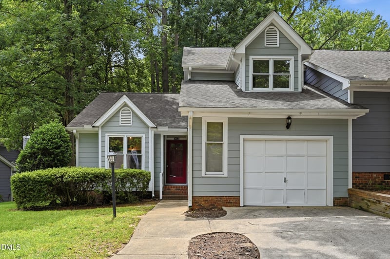 1413 Mapleside Ct, Raleigh, NC 27609