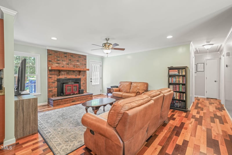 1413 Roy Averette Dr, Raleigh, NC 27603