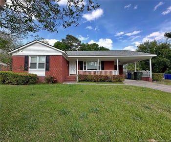 1413 Skycrest Dr, Fayetteville, NC 28348