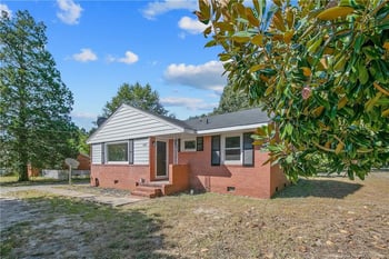 1413 Stansfield Dr, Fayetteville, NC 28303