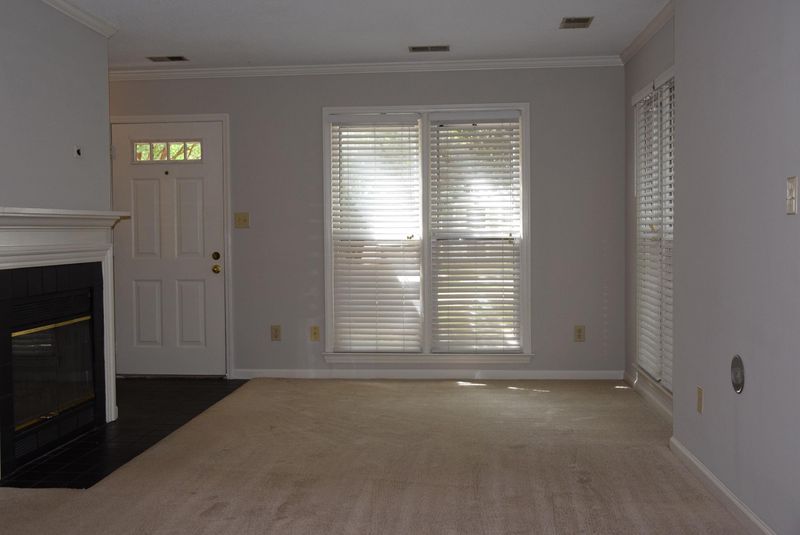 1414 Barton Place Dr, Raleigh, NC 27608