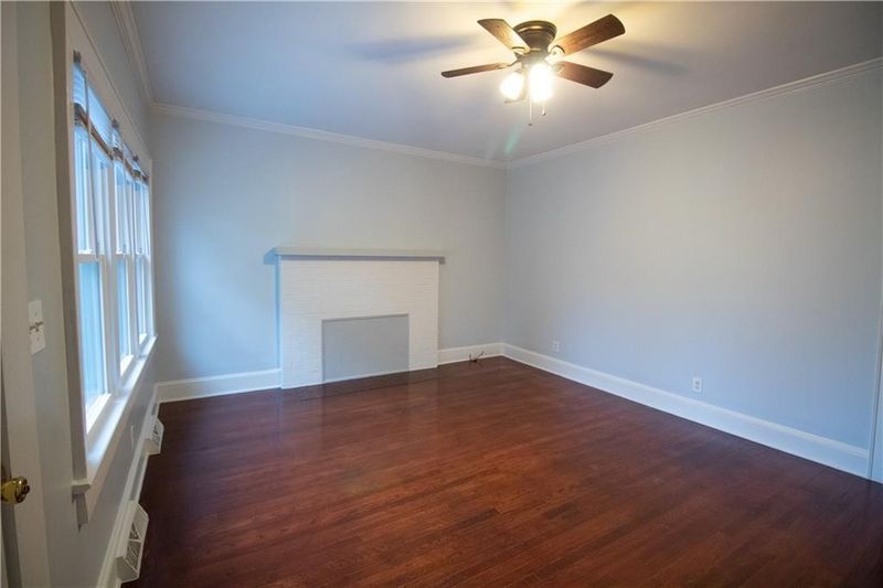 1414 Durham St, Burlington, NC 27217