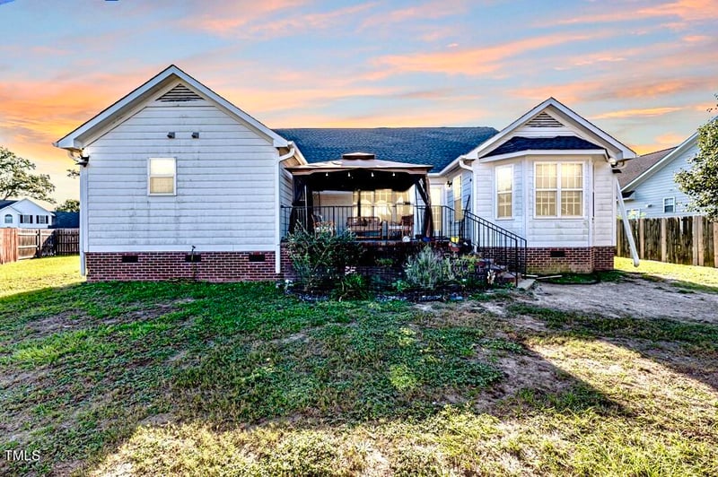 1414 Grundy Pl, Fayetteville, NC 28314