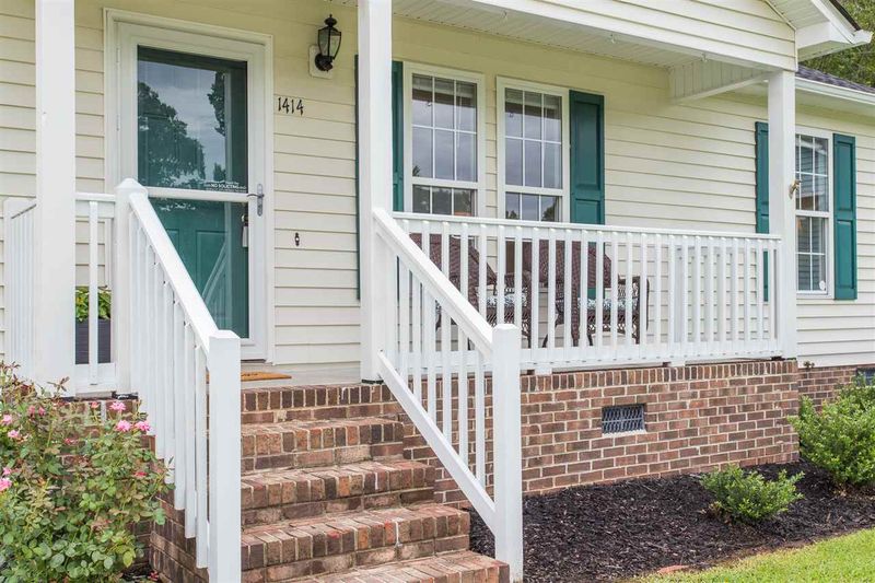 1414 Mandolin Pl, Zebulon, NC 27597
