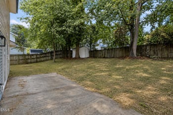 1414 Ravensthorpe Dr, Fuquay Varina, NC 27526