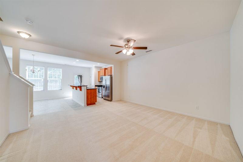 1414 Stone Manor Dr, Raleigh, NC 27610