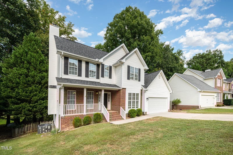 1414 Waterford Green Dr, Apex, NC 27502